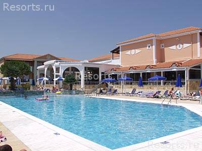 Dennys Inn Hotel 3
